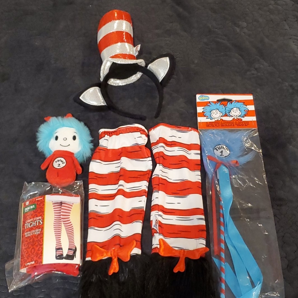 Cat in the Hat 5 pc. accessories